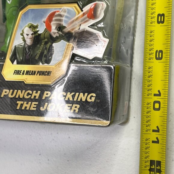 The Dark Knight Batman Punch Packing The Joker Action Figure With Collector Card - Picture 6 of 6